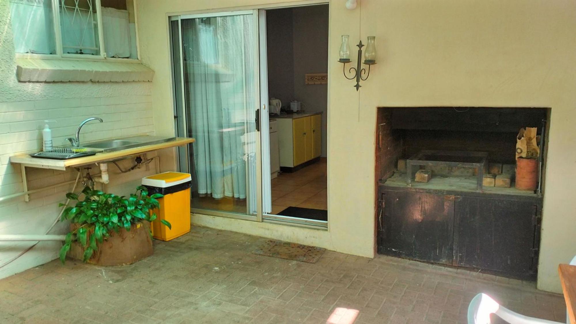 Anri Guesthouse Μπλουμφοντέιν Εξωτερικό φωτογραφία